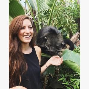 Meet your Posher, Emily